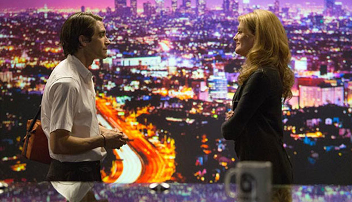 Jake Gyllenhaal and Rene Russo Star in Nightcrawler.