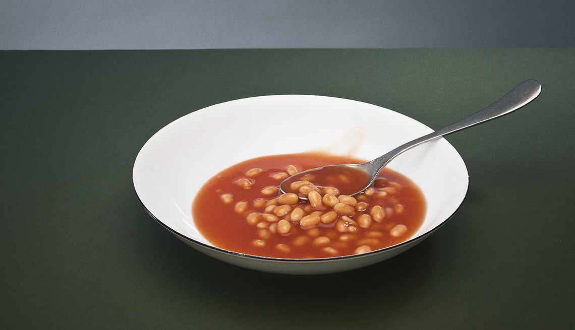A Bowl Of Beans, Foods To Avoid Before Flying