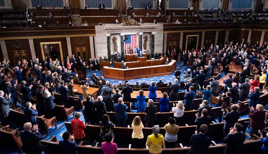 joe biden gives his state of the union speech to congress