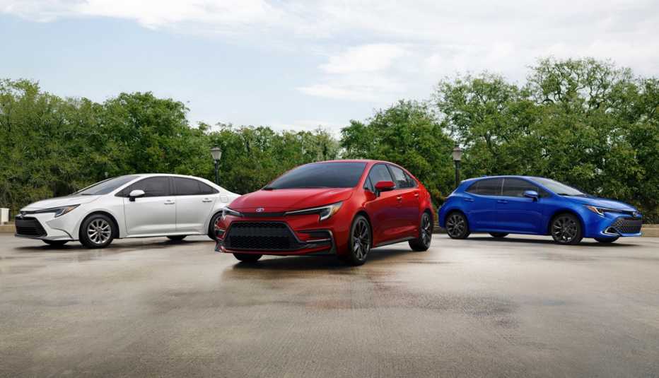 twenty twenty three toyota corolla hybrids