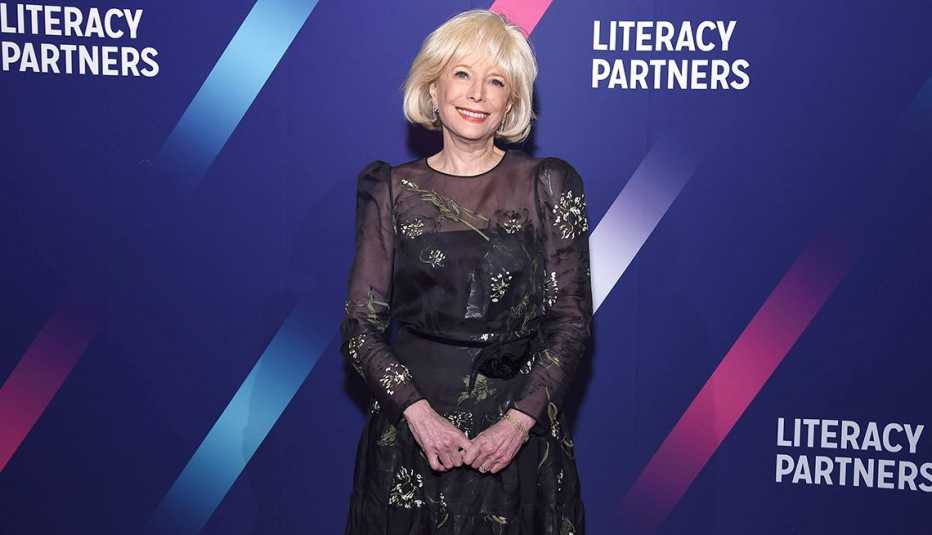 Television journalist Lesley Stahl