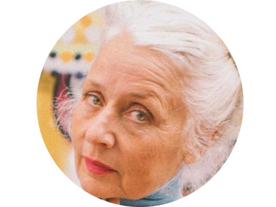 Headshot of Sarah Jane Adams 