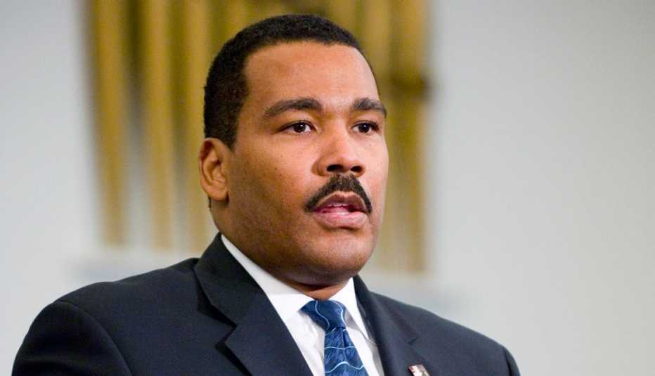 dexter scott king in this photo from a two thousand and six event