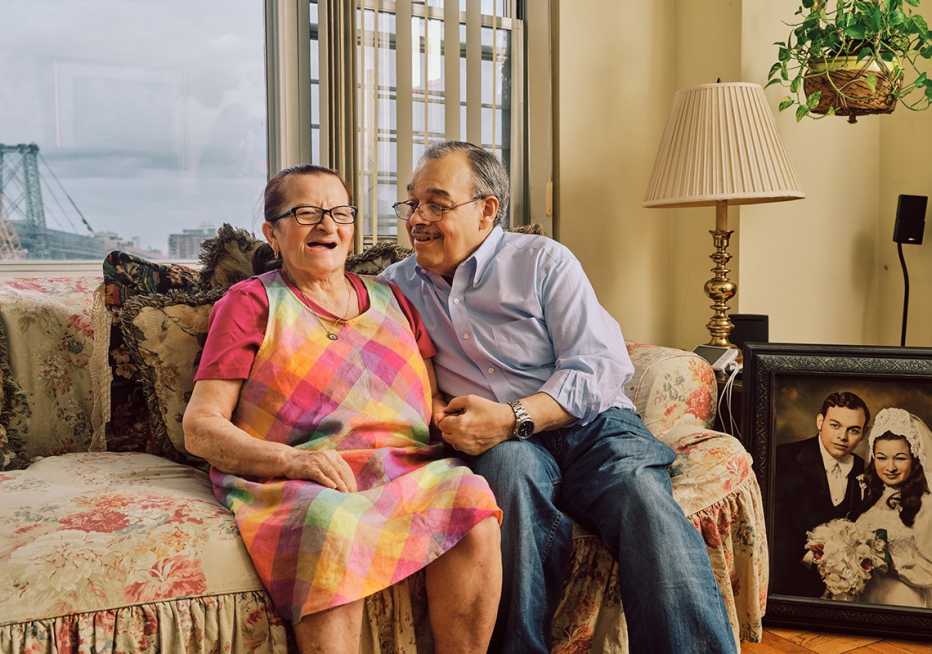 Maria and William Rodríguez in their home 