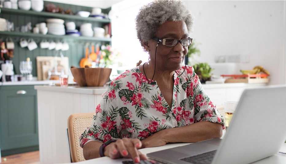 woman at computer