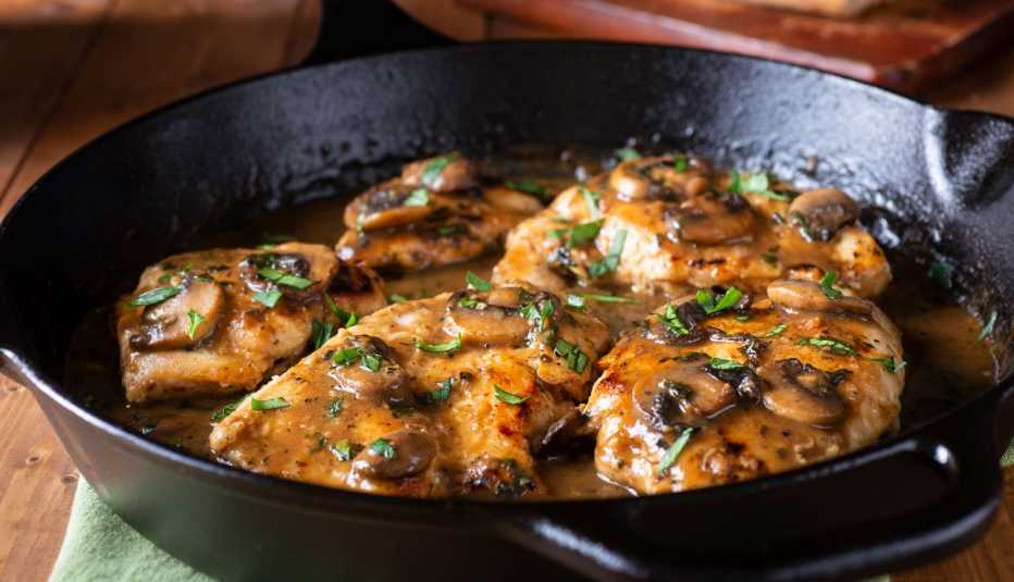 Pechugas con salsa de chipotles