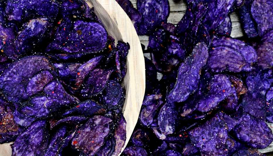 Vegetales que puedes convertir en chips saludables