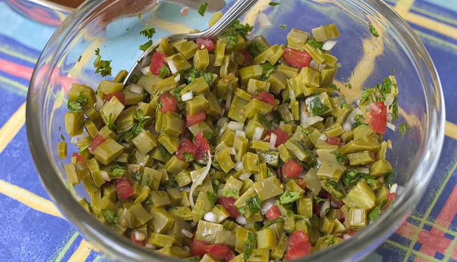 Vegetales y frutas indispensables en las cocinas latinas
