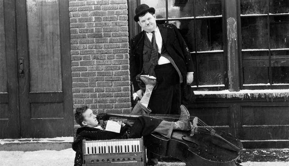 Versión en español de Laurel y Hardy en Below Zero - Actores hispanos en películas de Hollywood