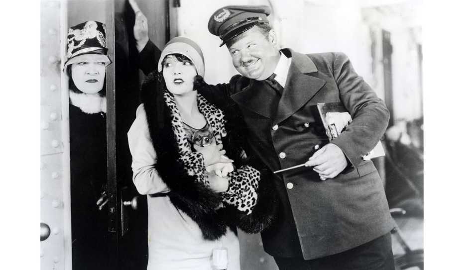 Lupe Vélez, actriz mexicana, con el actor Oliver Hardy