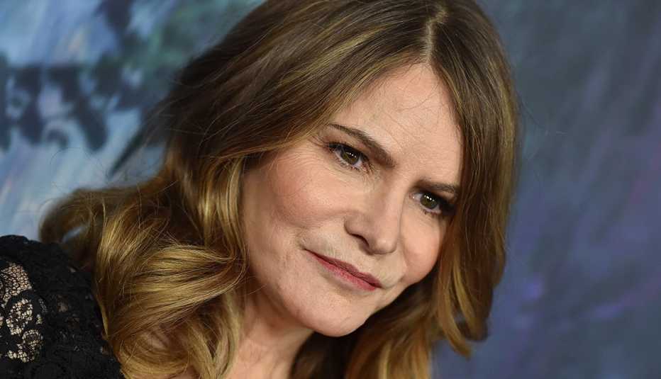 La actriz Jennifer Jason Leigh.