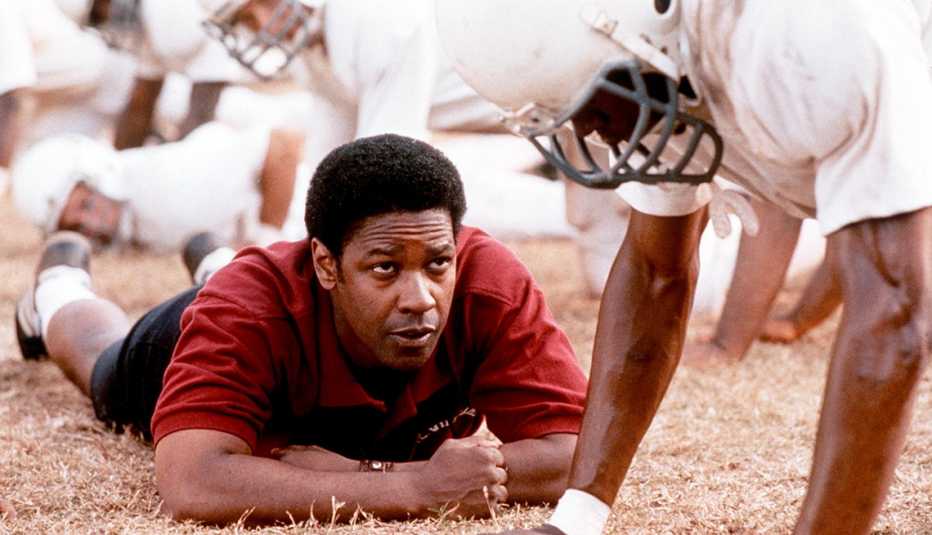 Denzel Washington en una escena de Remember the Titans