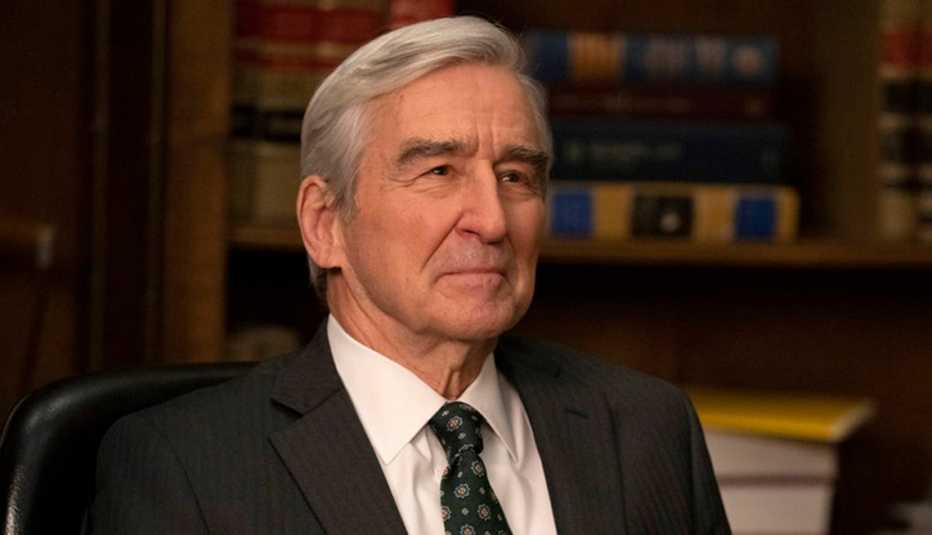 Sam Waterston como D A Jack McCoy en "Law and Order".