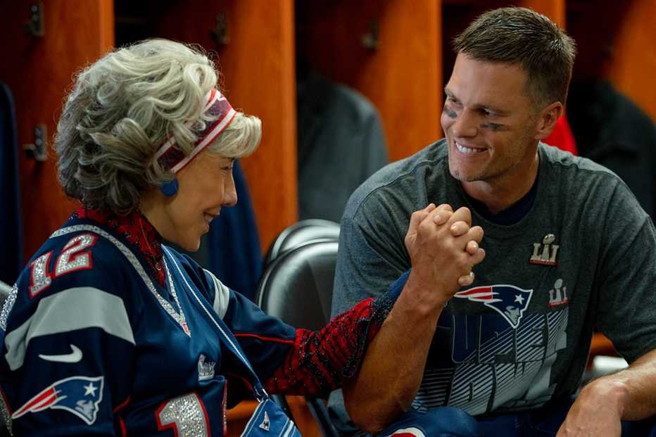 Lily Tomlin y Tom Brady.