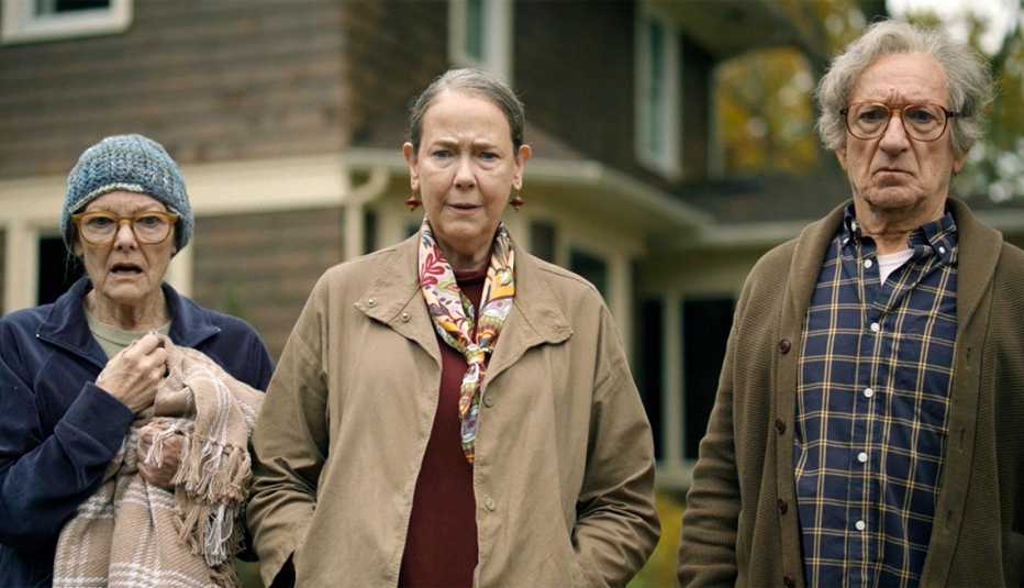 Jane Curtin, Harriet Sansom Harris y Ben Kingsley en "Jules".