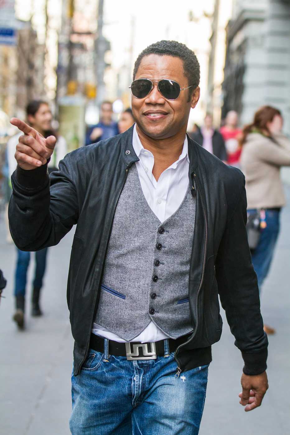 Cuba Gooding en jeans