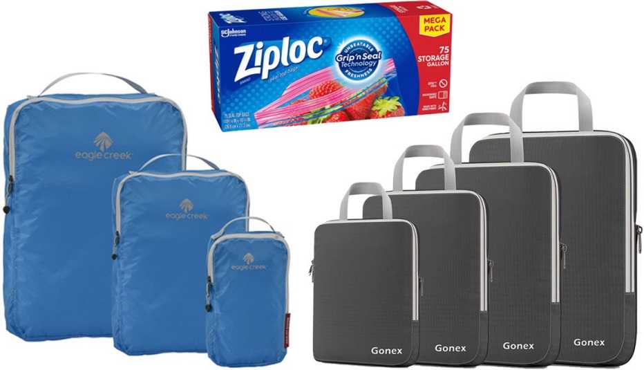 (Desde la izquierda, en el sentido de las agujas del reloj) Conjunto de cubos organizadores Eagle Creek Pack-It Specter Tech Cube Set en color azul brillante; bolsas plásticas con cremallera, tamaño galón, de Ziploc; cubos organizadores Gonex Compression Packing Cubes 4 PC en color gris oscuro.