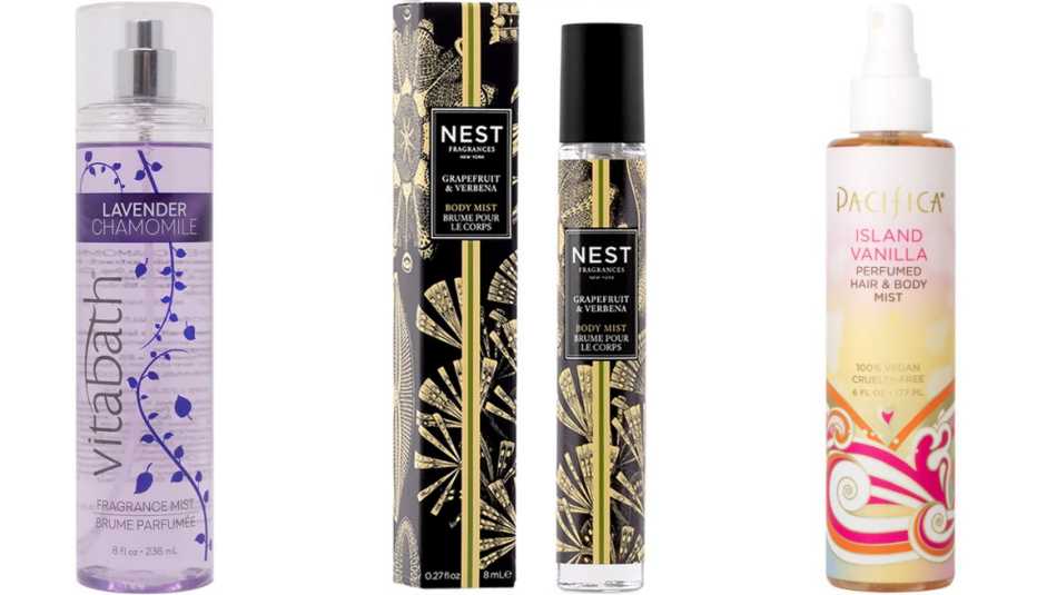 (De izq. a der.) Rociador Lavender Chamomile Fragrance Mist de Vitabath; rociador corporal Grapefruit & Verbena Body Mist de Nest; rociador para cuerpo y cabello Island Vanilla Hair & Body Mist de Pacifica.
