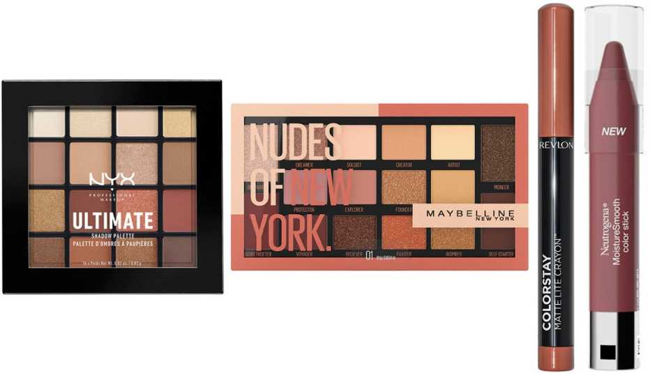 (De izquierda a derecha) Paleta de sombras Professional Makeup Ultimate Shadow Palette de NYX; paleta de sombras Eye Studio Nudes of New York de Maybelline; crayón ColorStay Matte Lite Crayon de Revlon en Clear The Air; lápiz Moisture Smooth Color Stick de Neutrogena en Pink Nude.