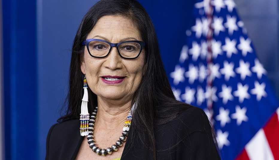 Deb Haaland, secretaria del Interior de Estados Unidos