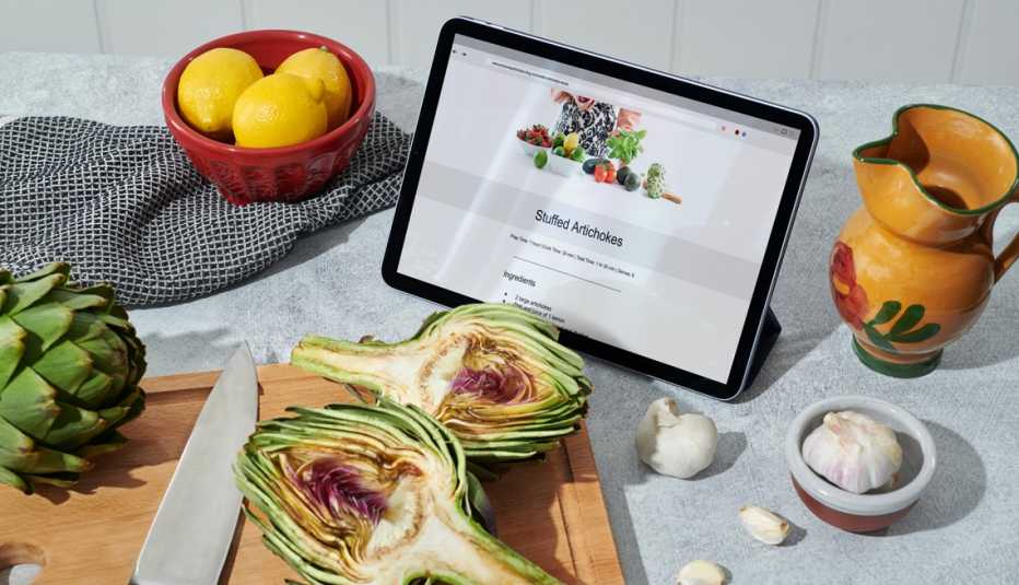Tableta electrónica muestra una receta 