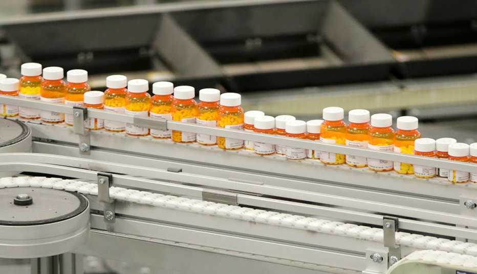 Línea de ensamblaje de medicamentos