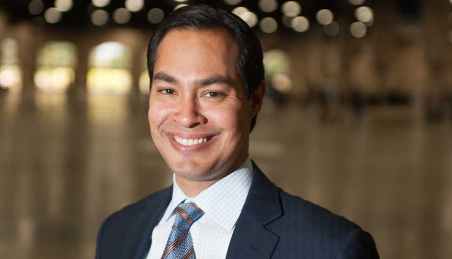  Julian Castro