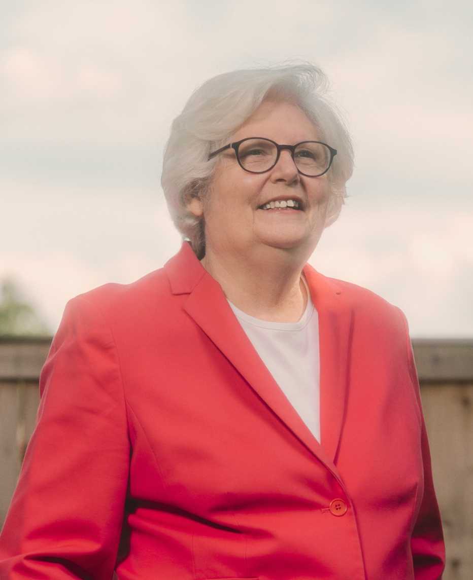 Nancy LeaMond, directora de Activismo y Compromiso de AARP.