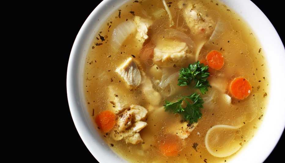 Sopa de pollo - Remedios caseros