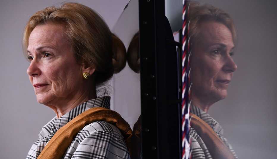 Perfil de la doctora Deborah Birx