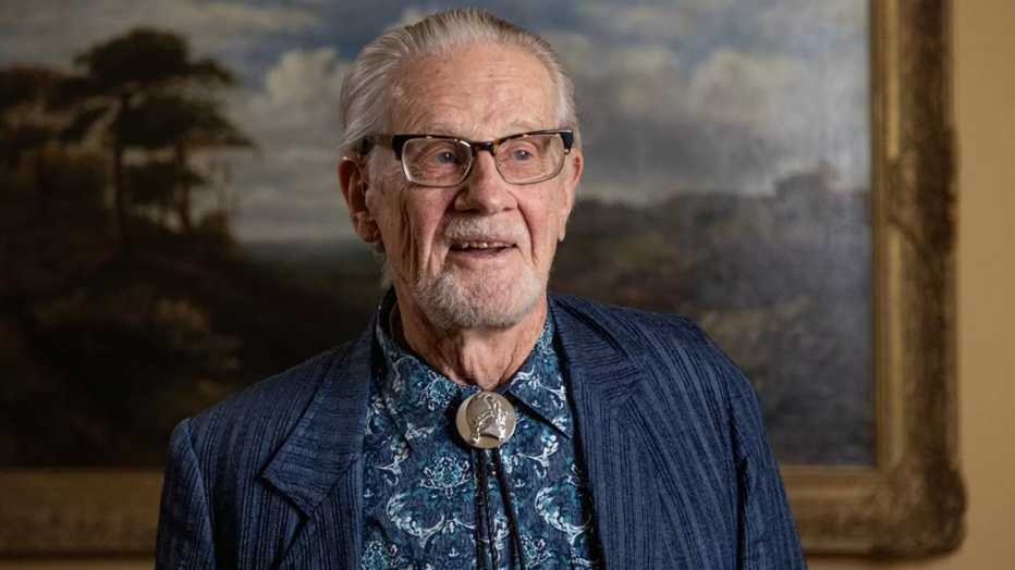 Vernon Smith.