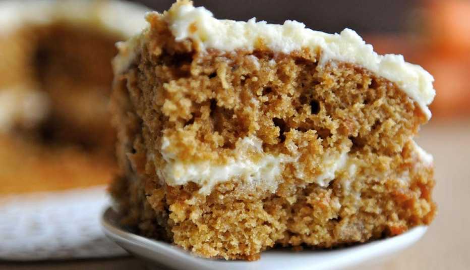 Rebanada de pastel de zanahoria