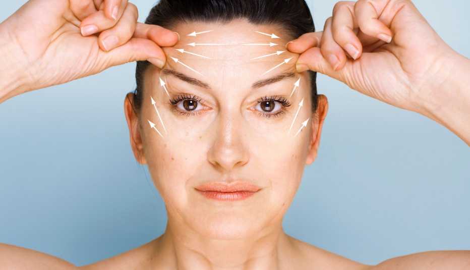 Levantamiento de cejas