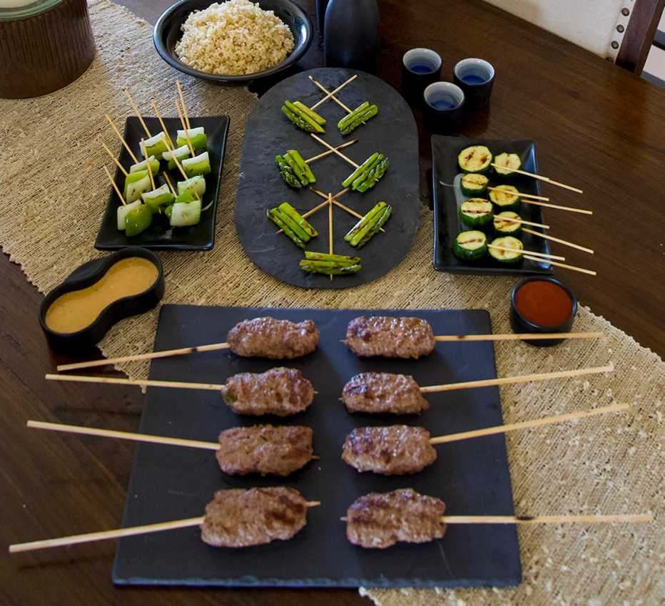 Brochetas de ternera yakitori
