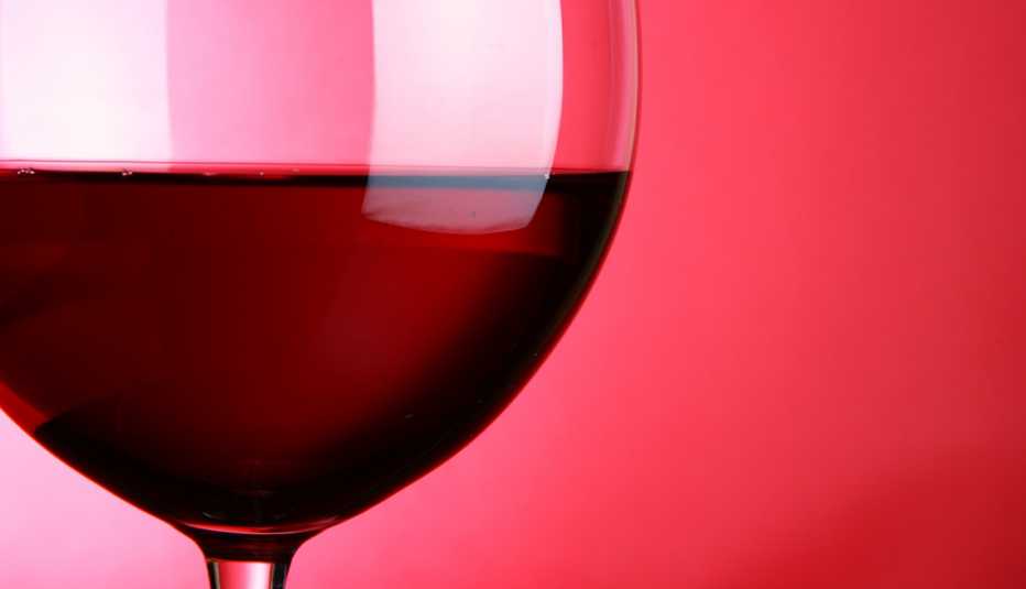 Una copa de vino tinto