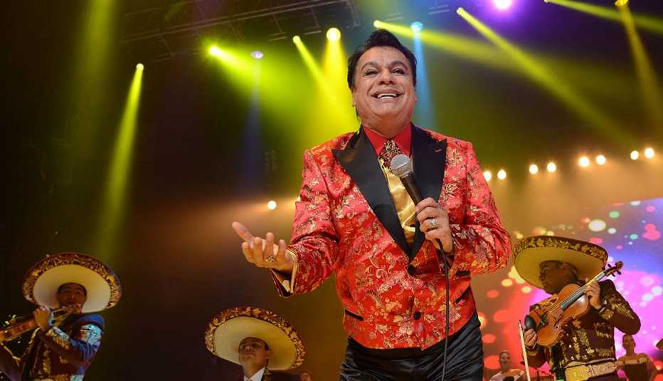 ¿En qué trabajaban antes de ser famosos? Juan Gabriel