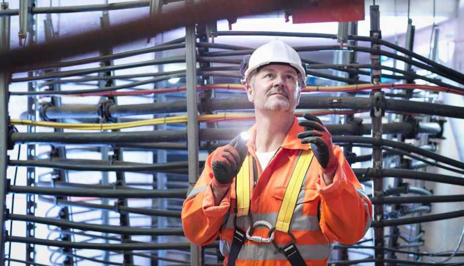 Trabajos con poco estrés, pero bien pagados como un ingeniero civil