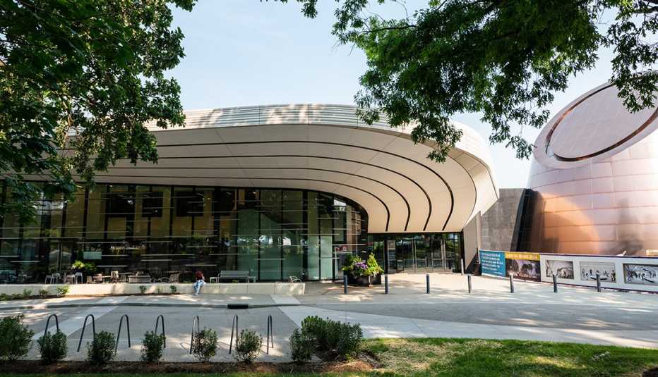 Exterior del Museo de Historia Natural de Cleveland 