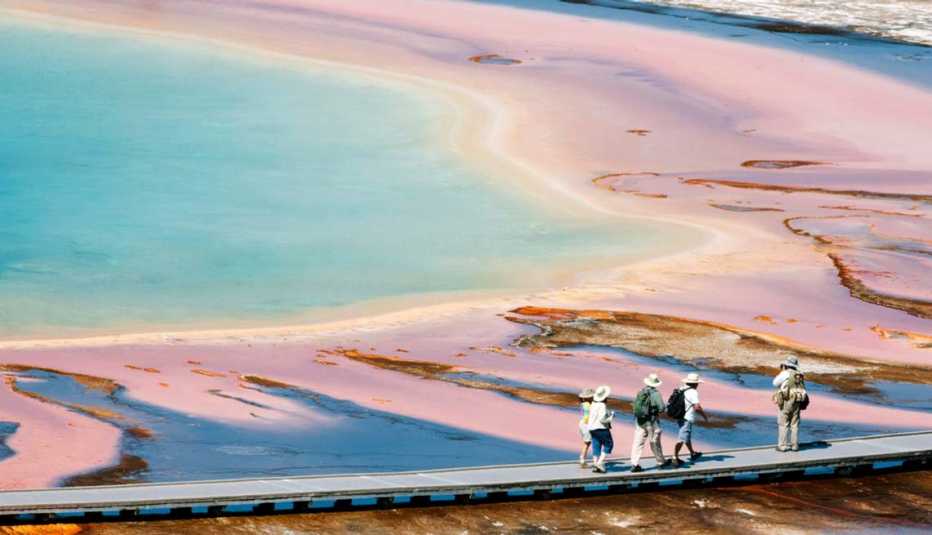 10 Best National Park Hikes - Yellowstone