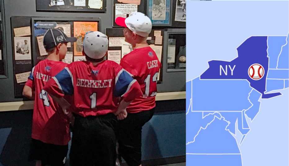 Niños en el salón de la fama del béisbol nacional de Nueva York 